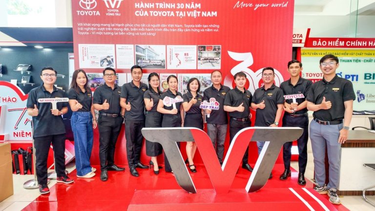 ToÀn CẢnh SỰ KiỆn Ra MẮt PhiÊn BẢn Xe ĐẶc BiỆt VÀ MỪng Sinh NhẬt 30 NĂm CỦa Toyota ViỆt Nam