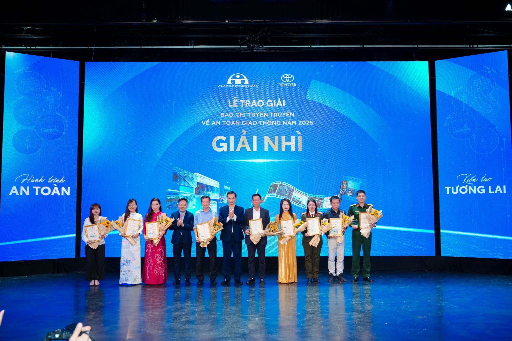 TỔng KẾt LỄ Trao GiẢi BÁo ChÍ TuyÊn TruyỀn VỀ An ToÀn Giao ThÔng 2025