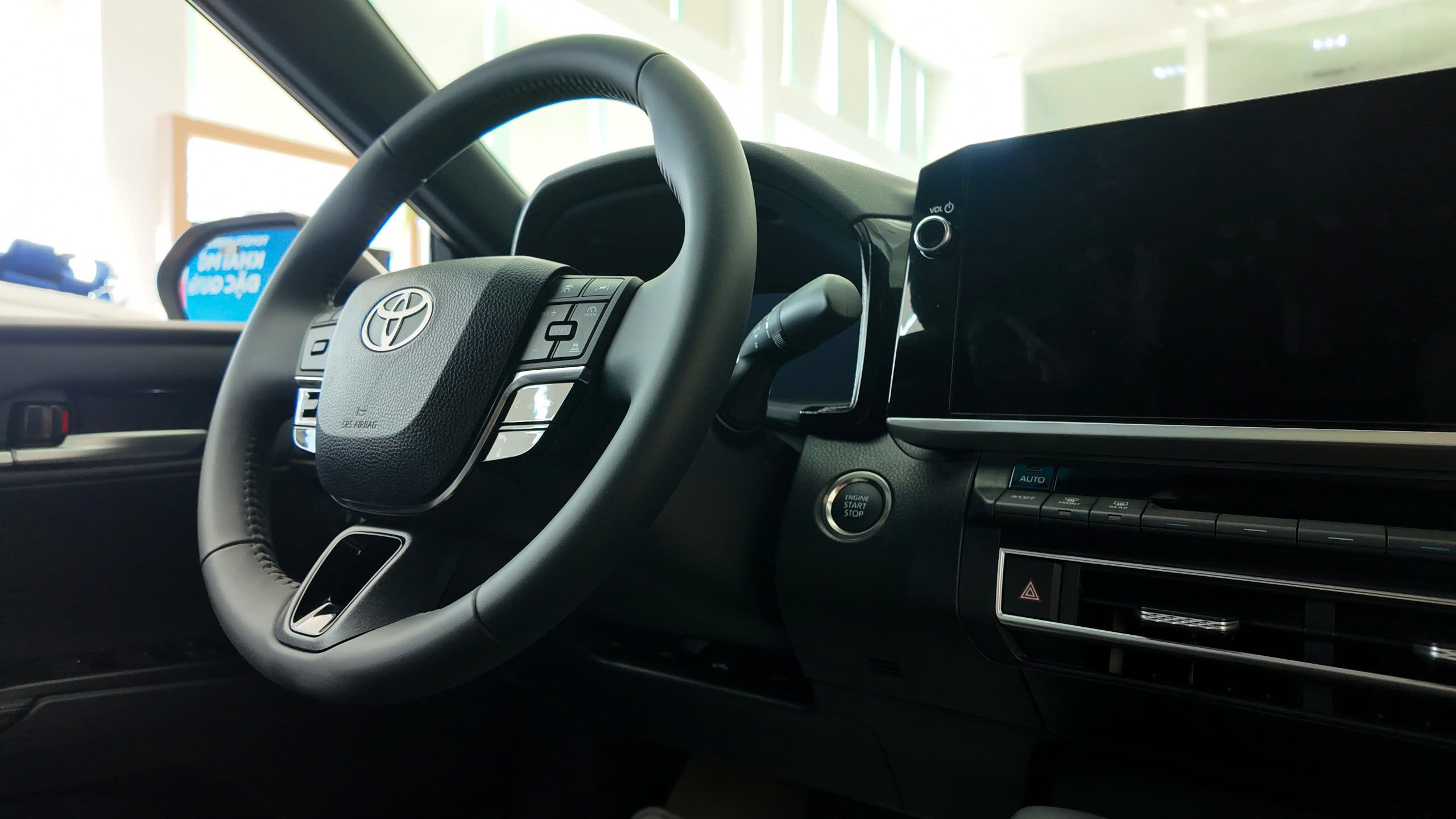 Đánh Giá Camry 2.0q Direct Shift Cvt
