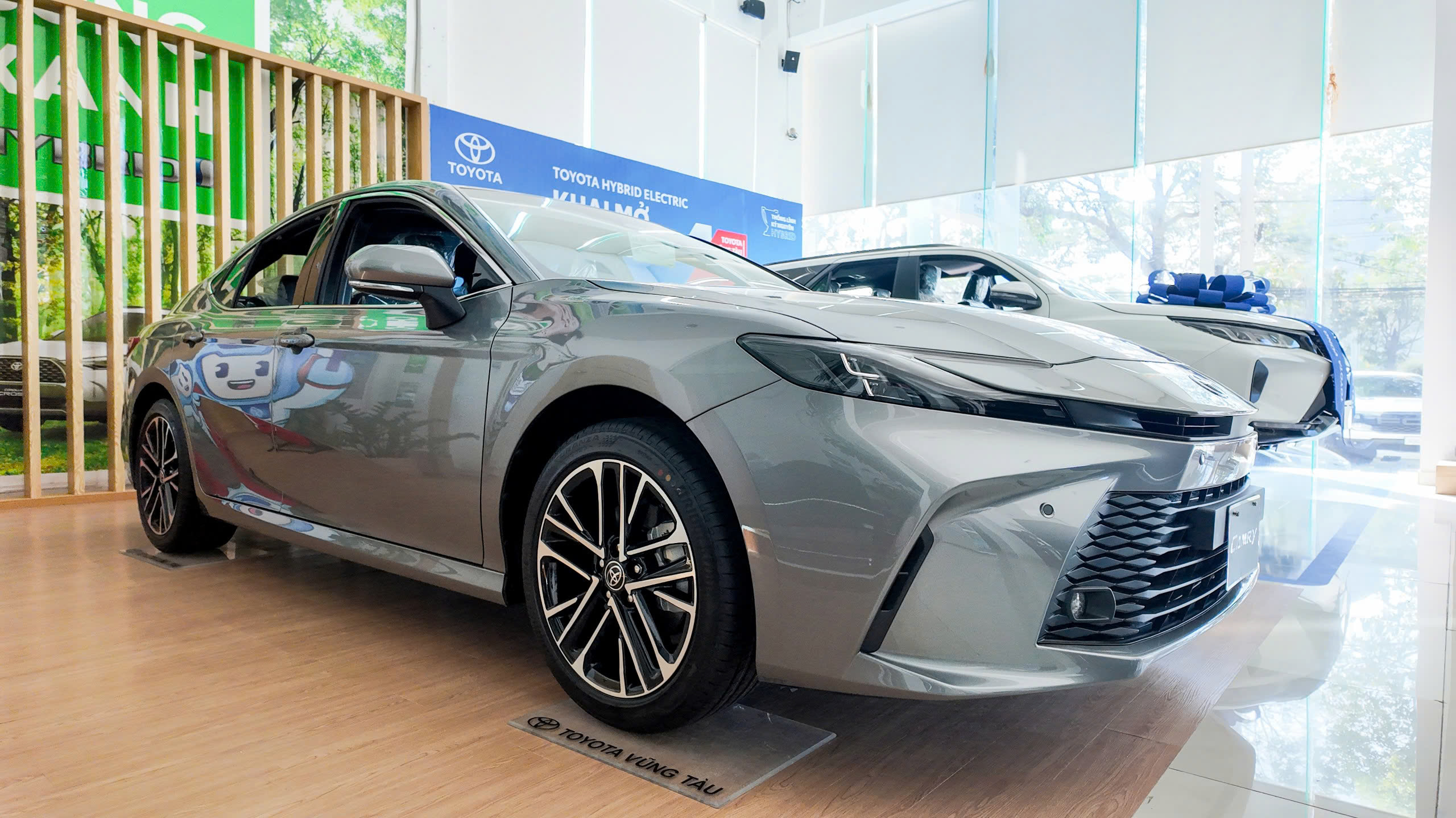 Đánh Giá Camry 2.0q Direct Shift Cvt
