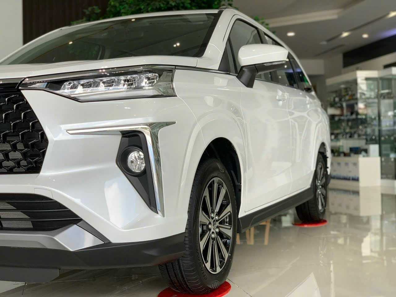 Bộ Ảnh Thực Tế Veloz Cross Top 2026: Chi Tiết Phiên Bản Cao Cấp Bán Chạy Nhất
