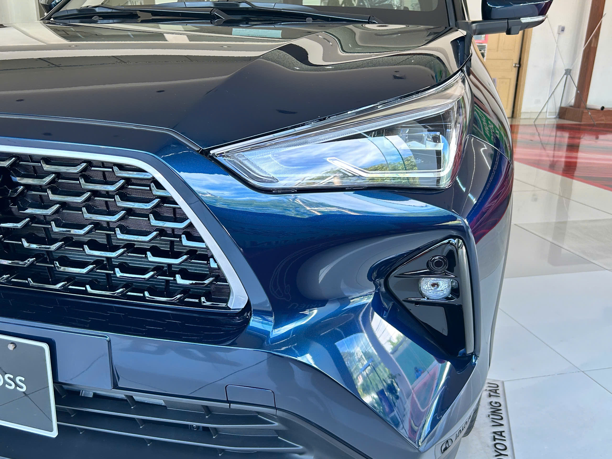 Đánh Giá Yaris Cross V: Suv Máy Xăng 2026
