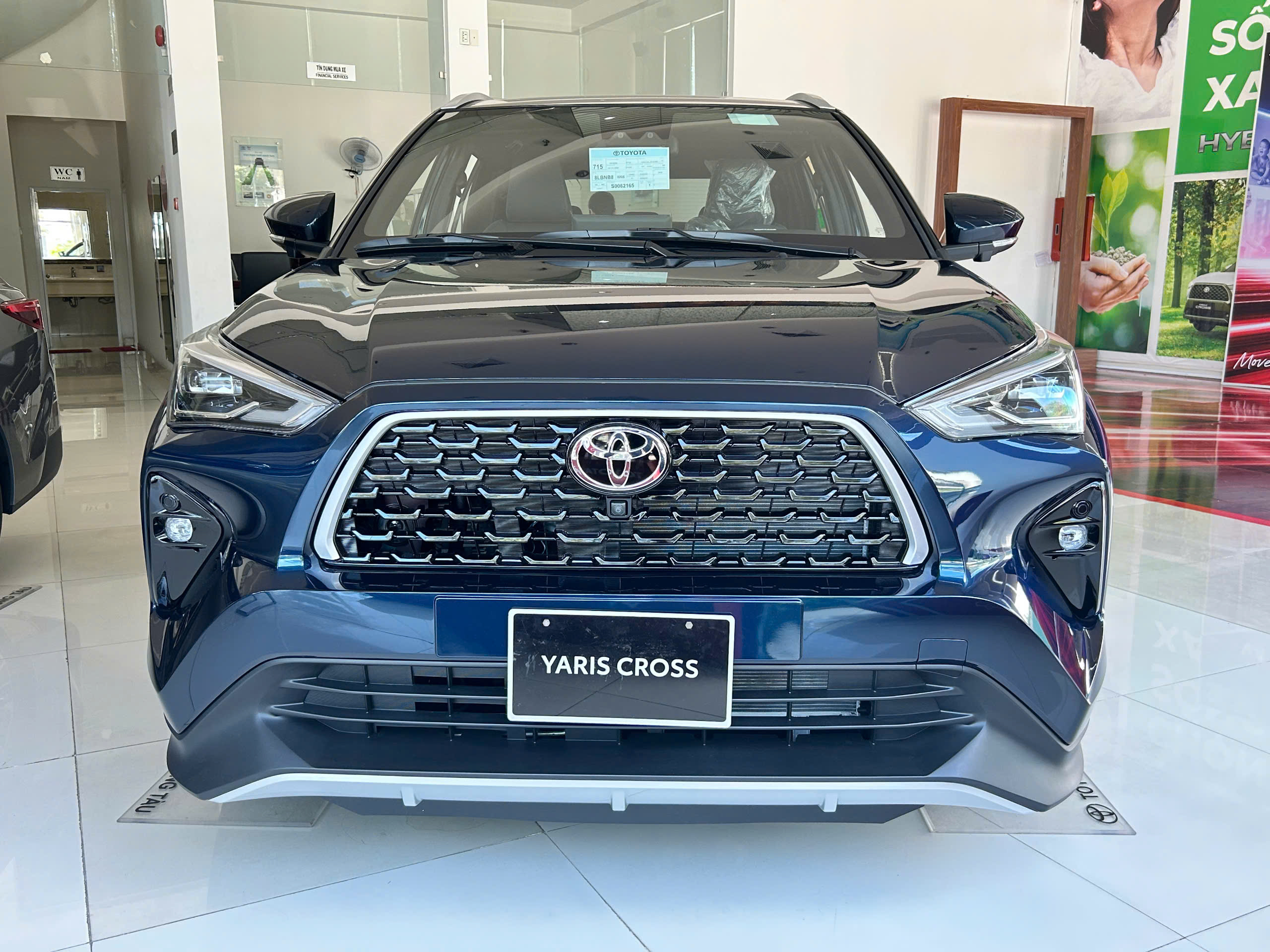 Yaris Cross 2026: Giá Xe, Thông Số, Khuyến Mại & Lăn Bánh Mới Nhất