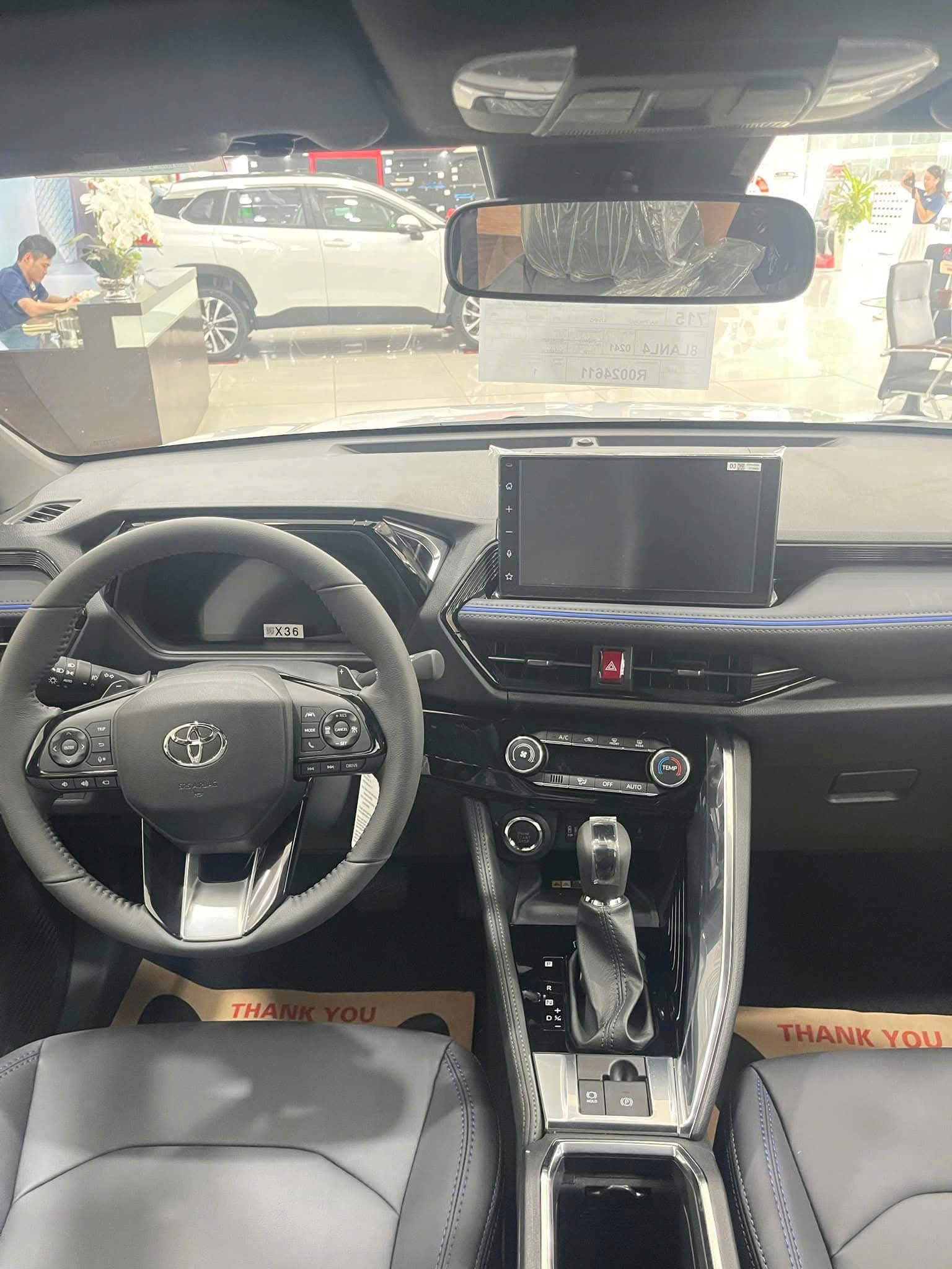 Đánh Giá Yaris Cross V: Suv Máy Xăng 2026