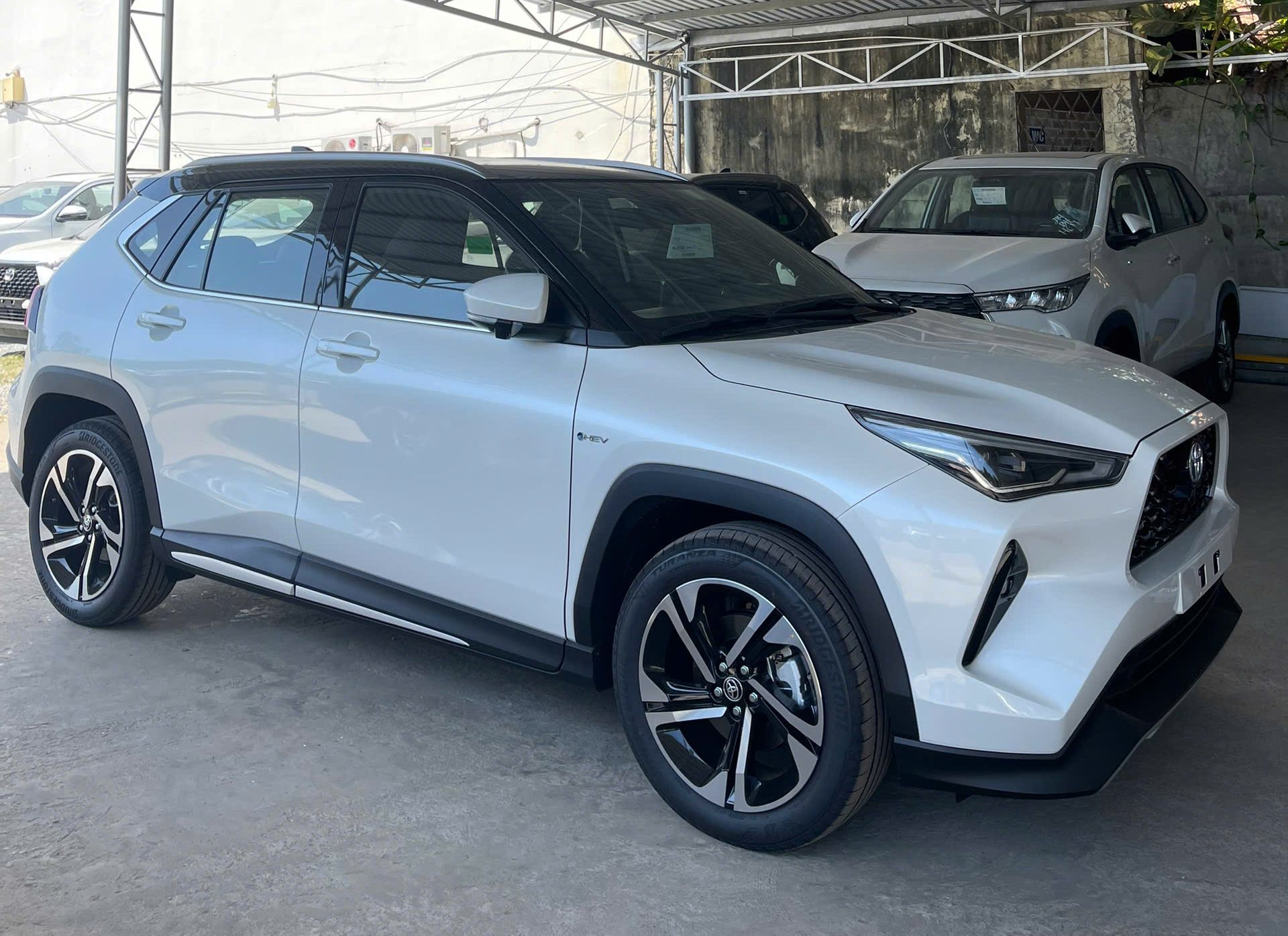 Đánh Giá Yaris Cross Hev Ecvt: Suv Đô Thị Tiết Kiệm Kỷ Lục