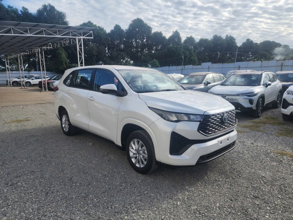 Đánh Giá Innova Cross G Direct Shift Cvt 202