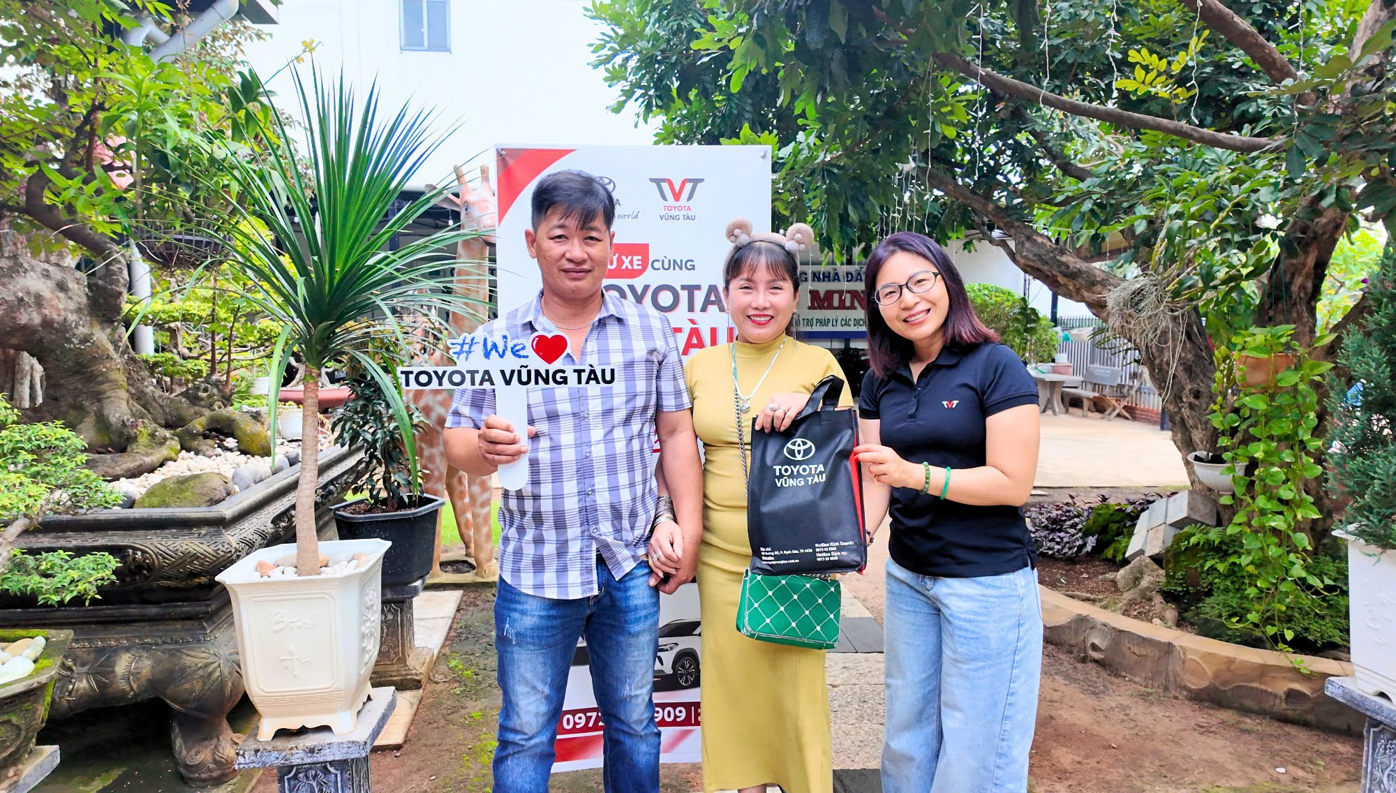 CẢm Ơn QuÝ KhÁch HÀng ĐÃ Tham Gia SỰ KiỆn LÁi ThỬ Xe Toyota TẠi ĐẢo Koi Coffee (phÚ MỸ)