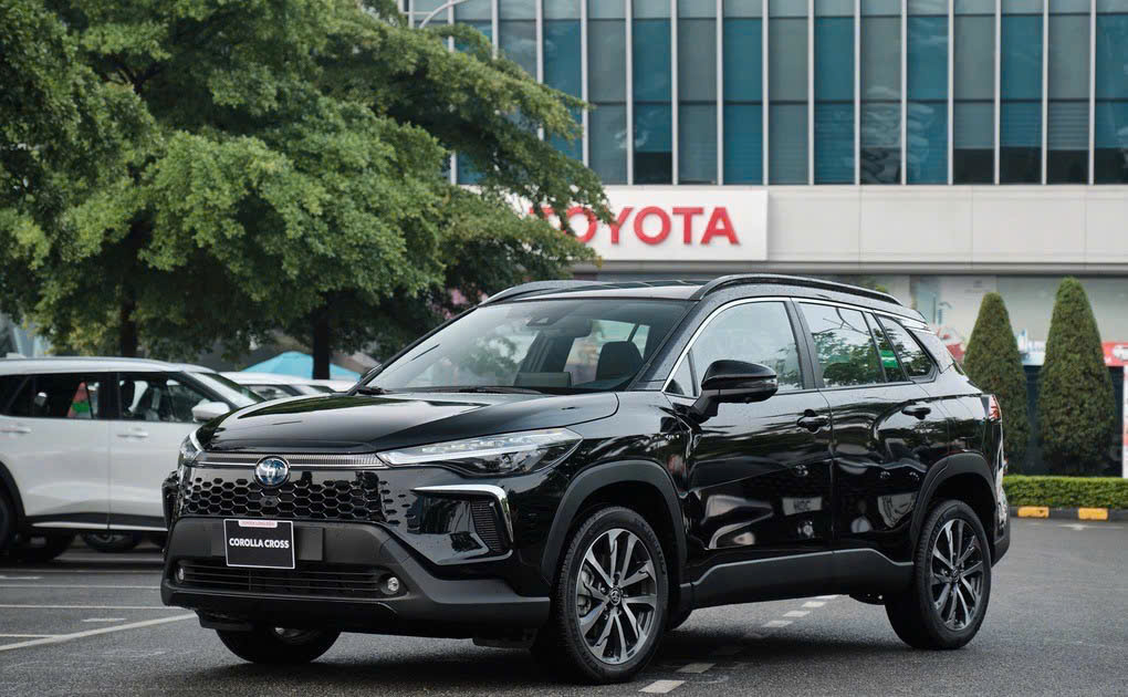 Corolla Cross Hev Và Corolla Cross 1.8v: Nên Chọn Phiên Bản Nào?