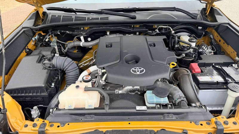 Hilux Pro 2.8 4x2 6at – Đánh Giá Chi Tiết Phiên Bản Bán Tải Đô Thị Đa Năng