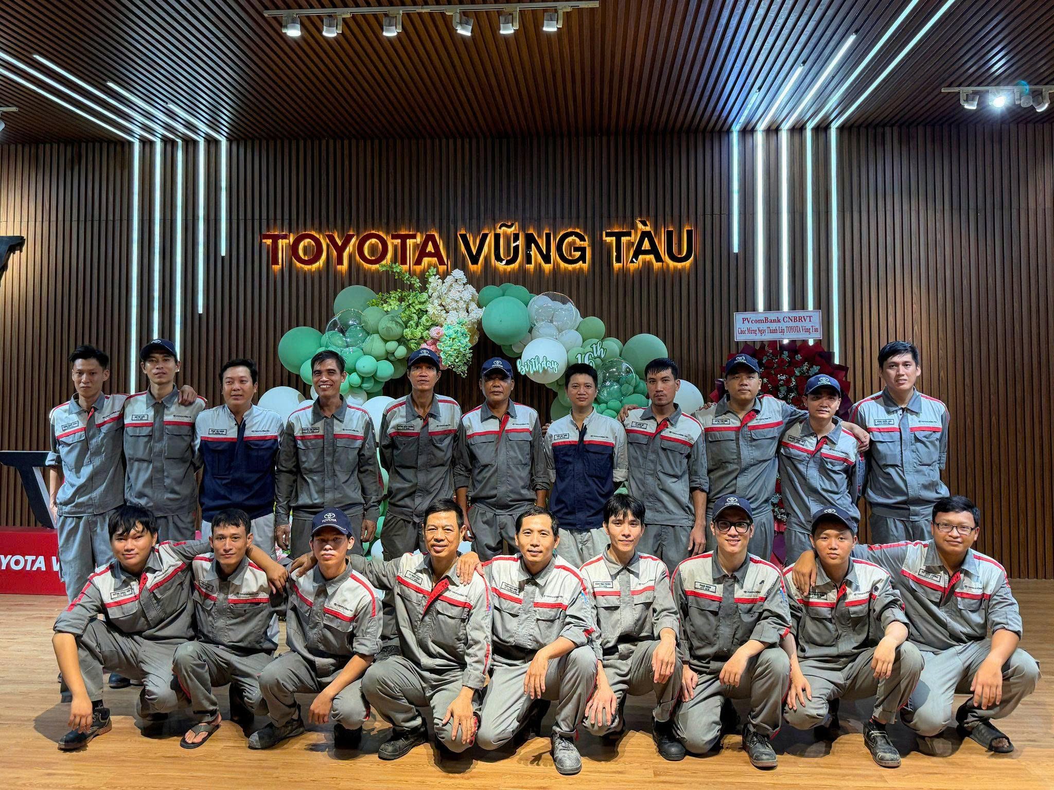 ChÚc MỪng Toyota VŨng TÀu TrÒn 16 TuỔi