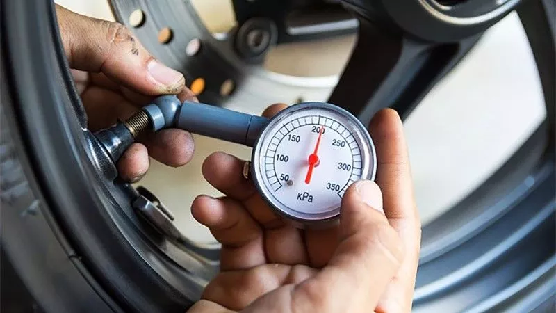Kinh Nghiệm Chăm Sóc Xe Toyota: Những điều Chủ Xe Nên Biết để Xe Luôn Bền đẹp