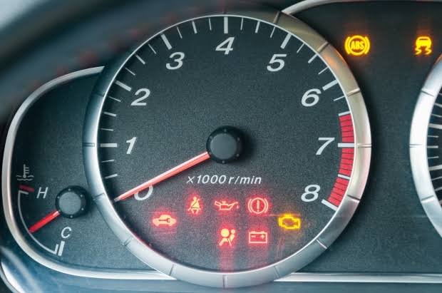 Kinh Nghiệm Chăm Sóc Xe Toyota: Những điều Chủ Xe Nên Biết để Xe Luôn Bền đẹp