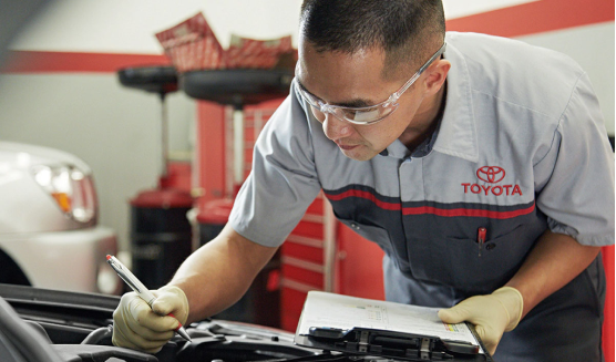 Phân Tích Chi Tiết Ưu Nhược Điểm Xe Hybrid Toyota: Bài Toán Kinh Tế Và Trải Nghiệm Thực Tế